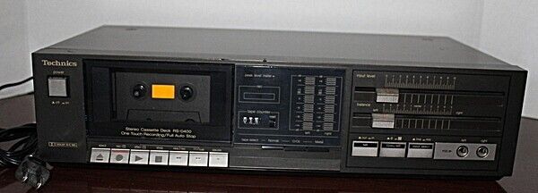 Vintage Technics Single Cassette Player,  Powers on, Indicator lights work.