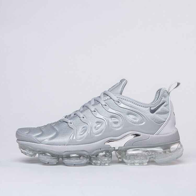 Nike Air VaporMax Plus Men\'s Silvery white Shoes Size 8-12 New DS