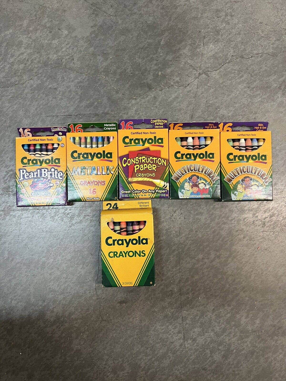 Vtg Crayola Crayons 1996 Lot 16 Count Pearl Brite Metallic Multi Cultural NOS