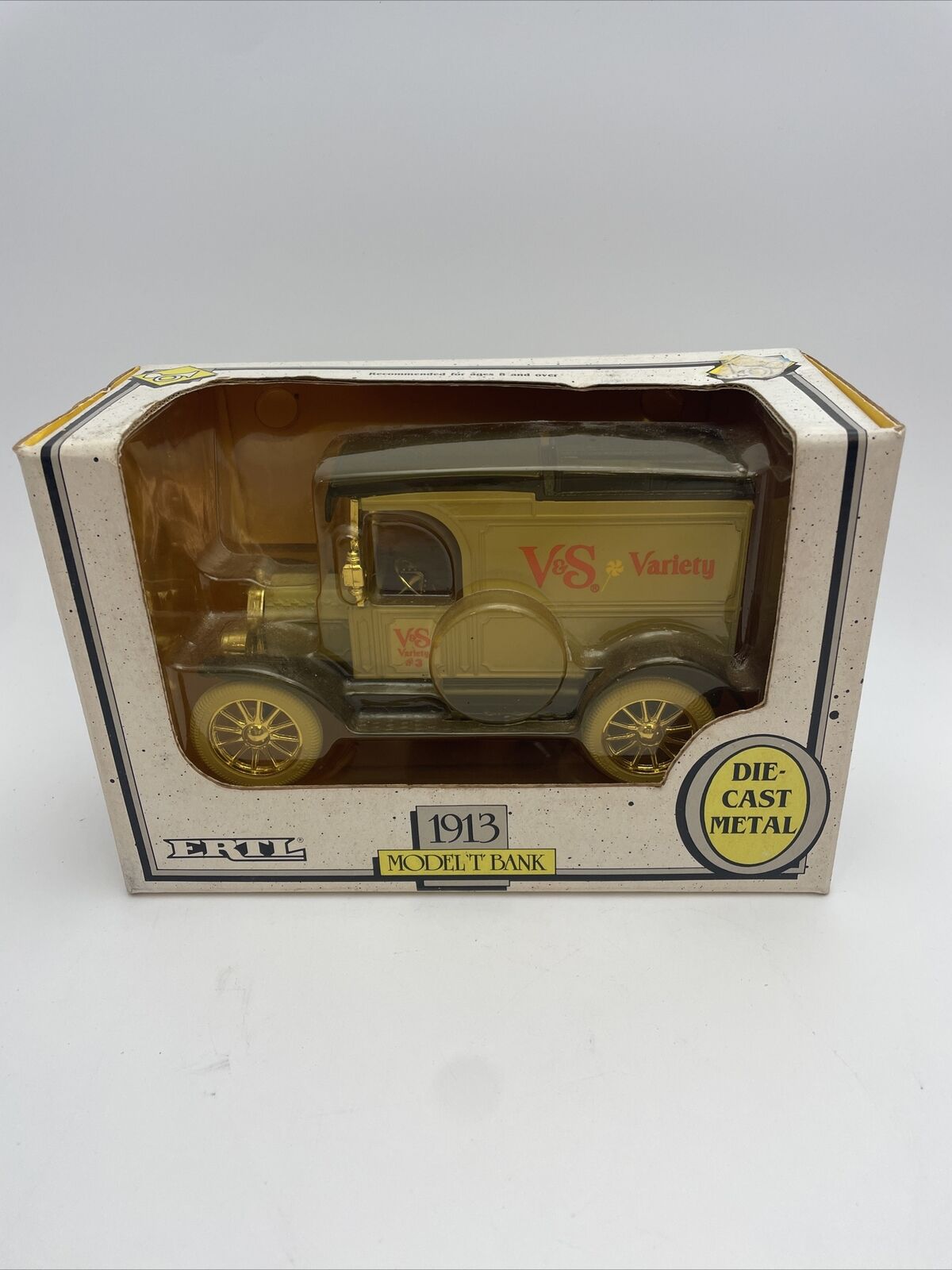 ERTL 1913 Ford Model \