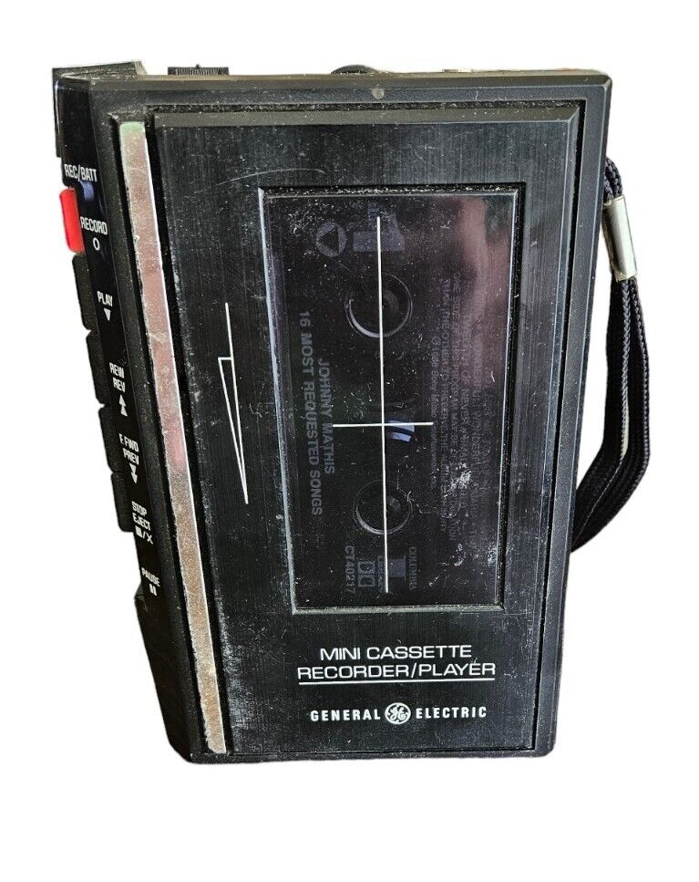 Vintage General Electric Mini Cassette Recorder/ Player 3-5303A \