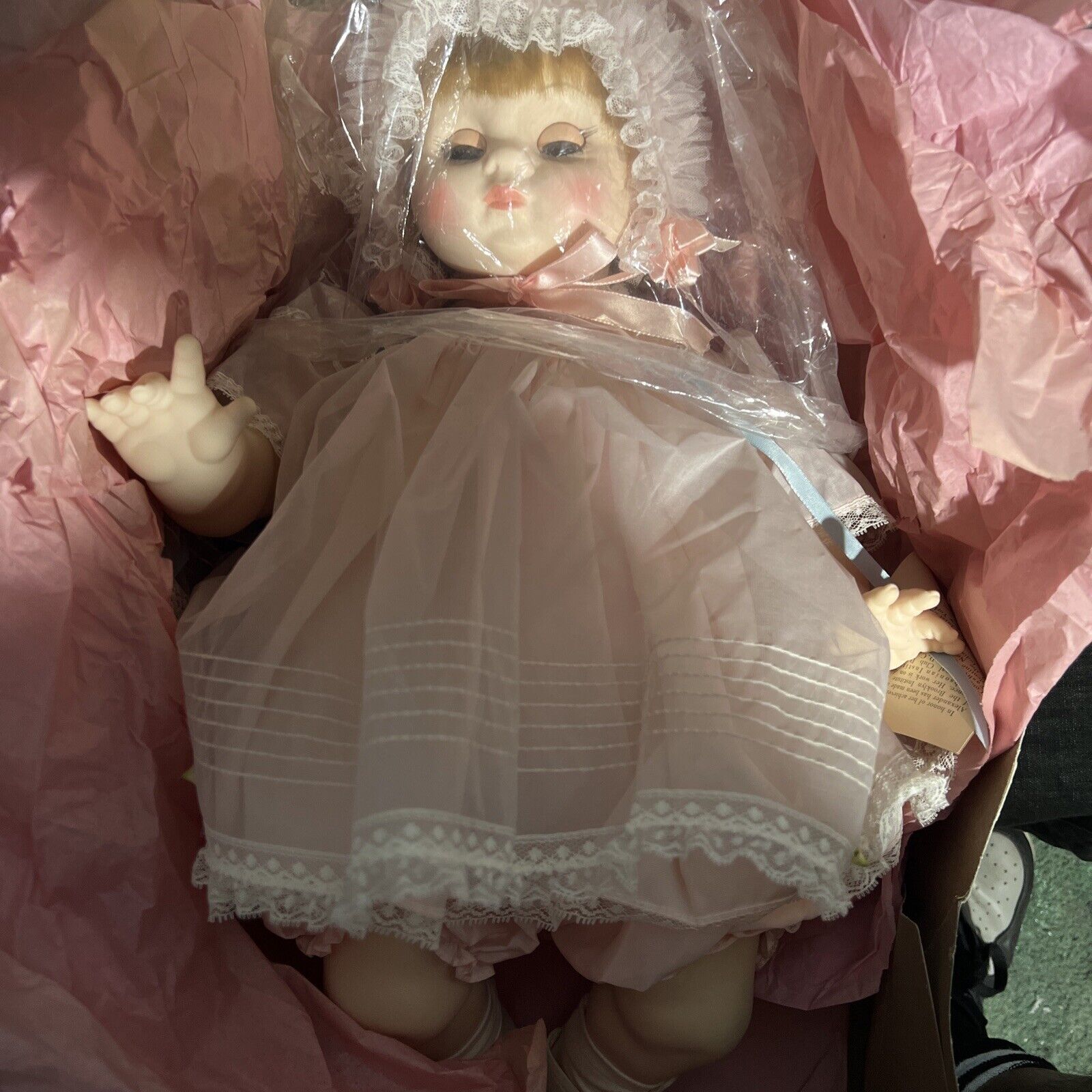 Vintage Madame Alexander Mary Mine #6450 Baby Doll - Working Cry Box - blonde