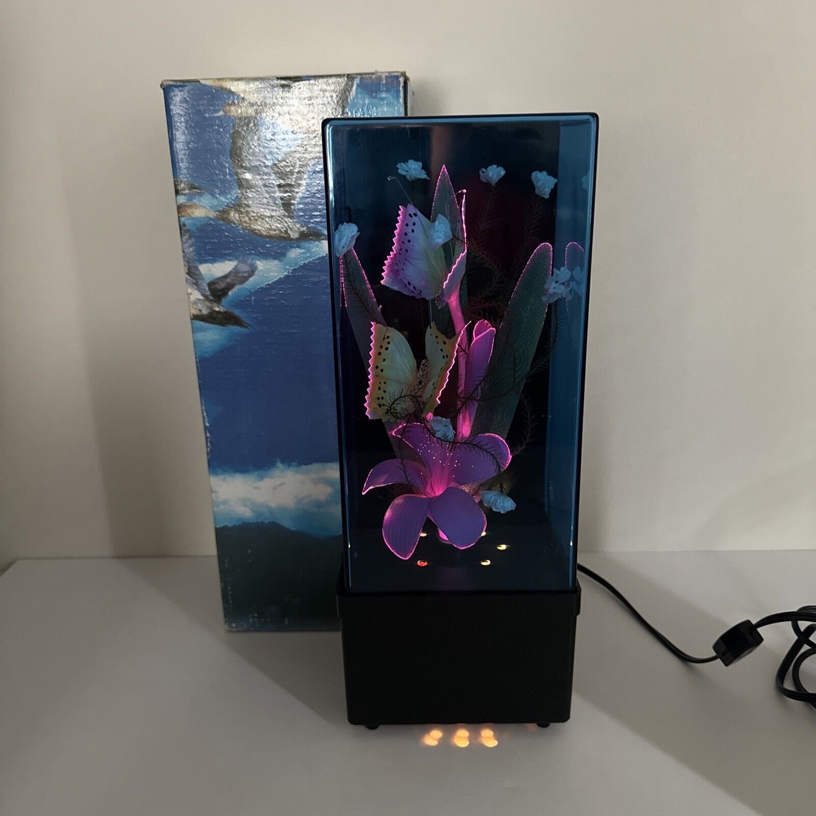 Vintage Quickiny KF-25 Fiber Optic Flower & Butterfly Lamp Blue Acrylic Case 14”