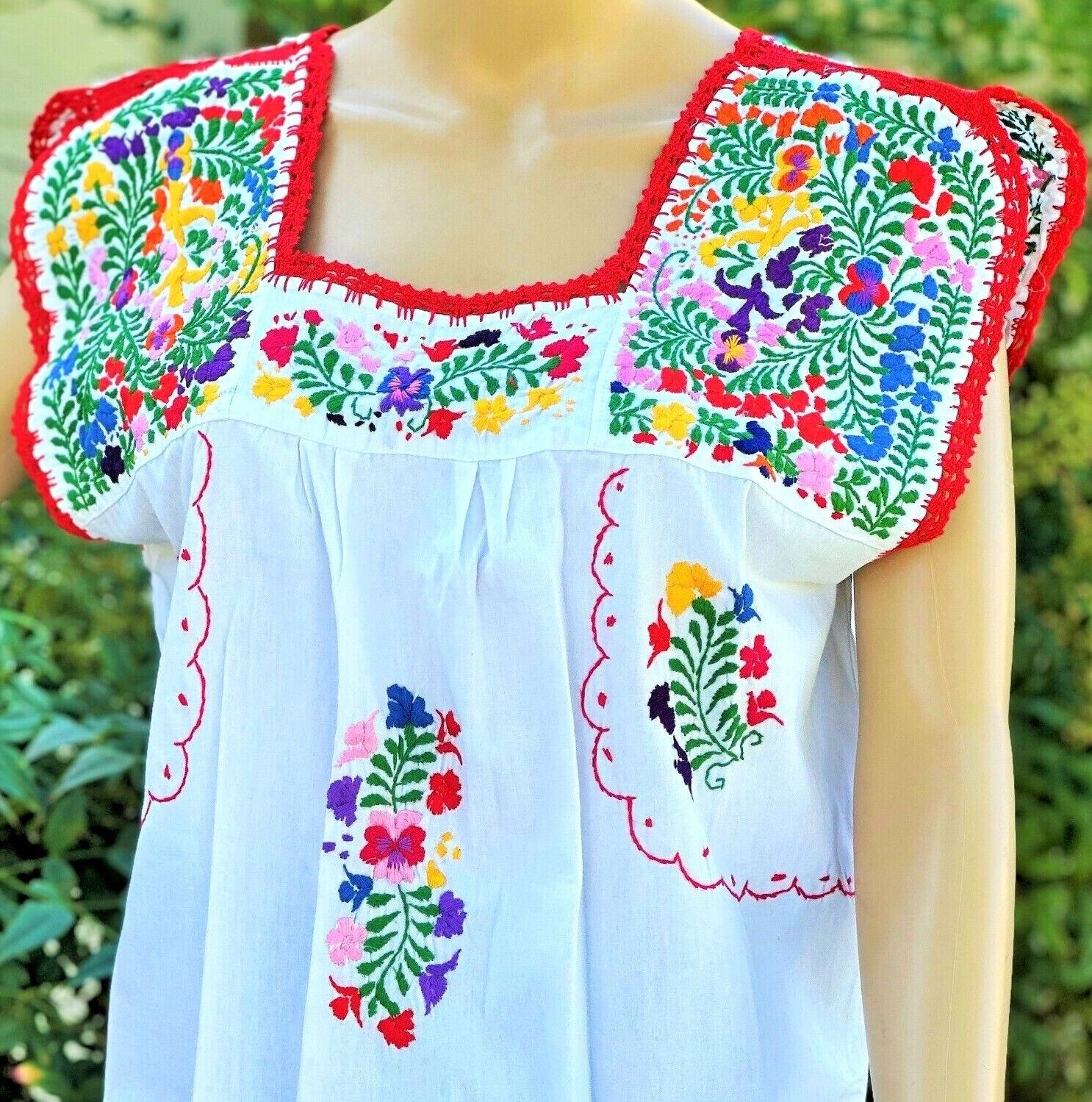 Huipil Tunic Blouse Hand Embroidered Crochet Flowers Cotton Oaxaca Mexico Boho