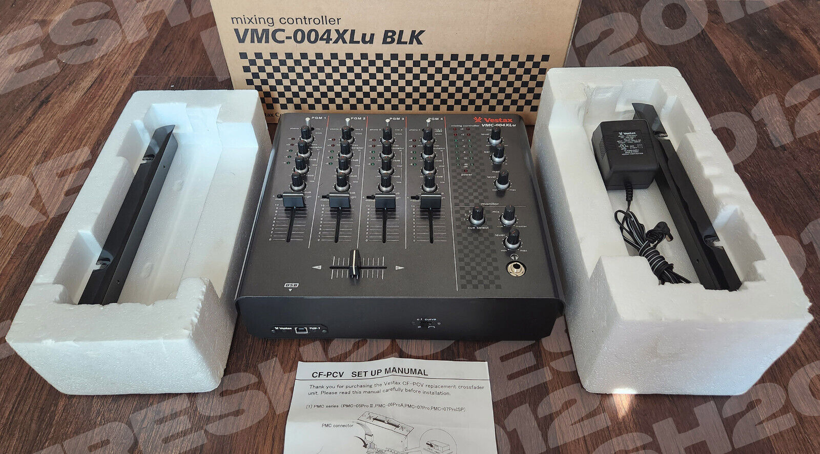 Vestax VMC-004XLu BLK 4-Ch. DJ/Club Mixer + UPGRADED Crossfader MINT CONDITION