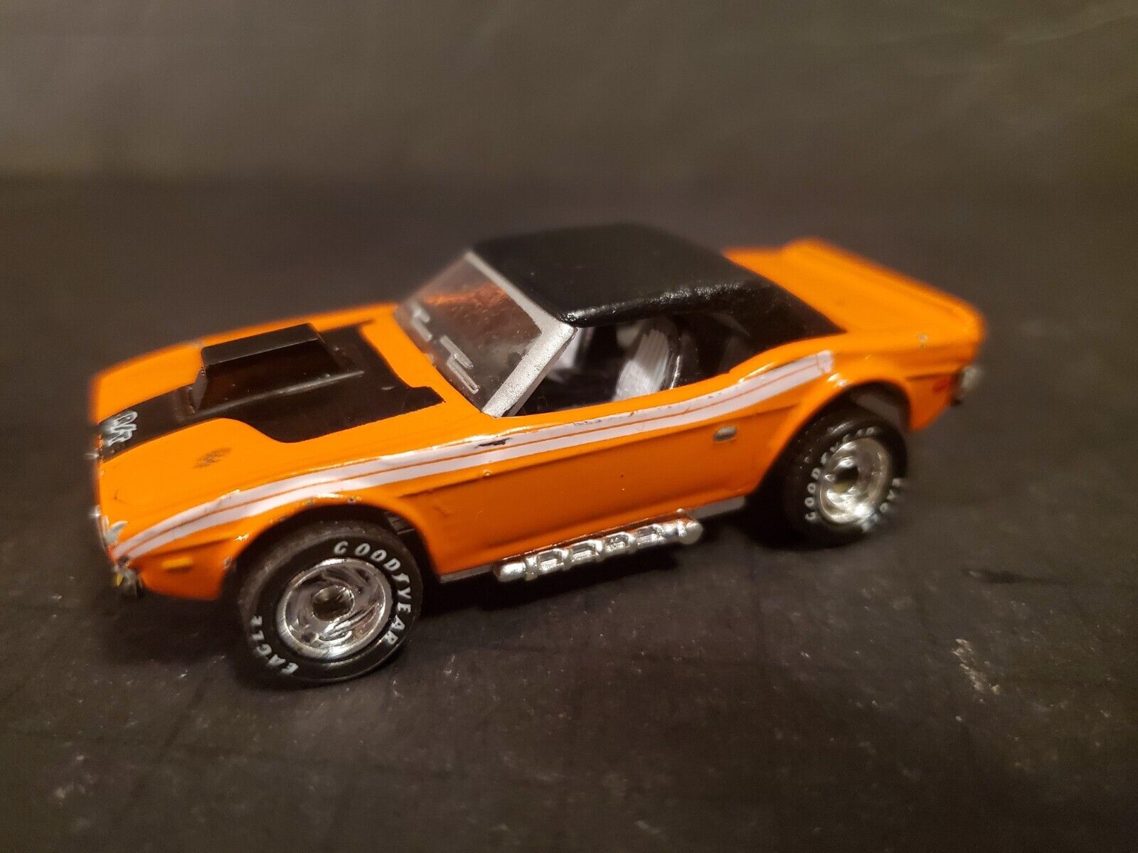 1997 Matchbox Premiere Classic Muscle Collection DODGE CHALLENGER Series 17