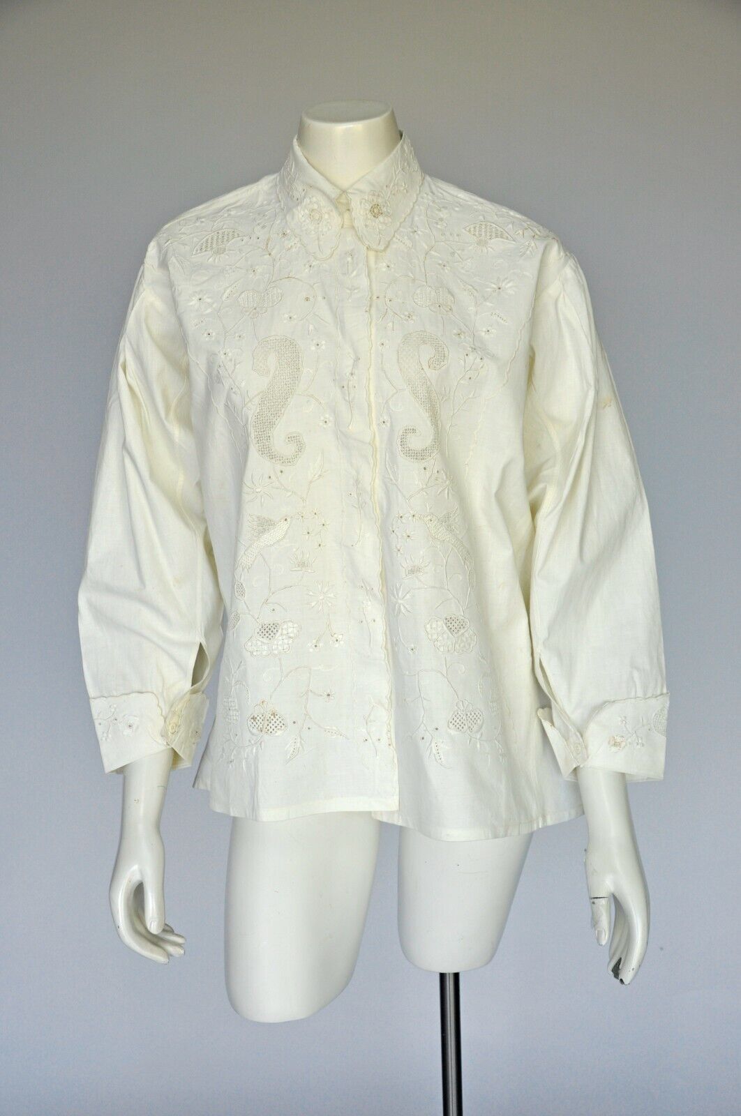Antique teens 1900s 1920s White Hand Embroidered Linen Heirloom Shirt Blouse S-L