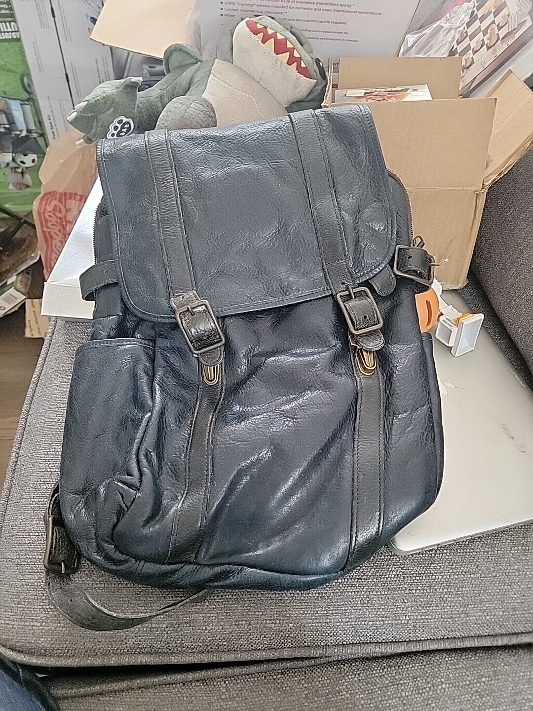 VINTAGE MOORE AND GILES TITAN MILLED BLUE GENUINE LEATHER BACKPACK