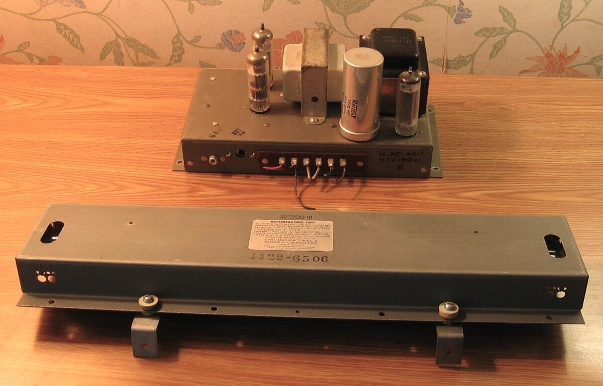 Hammond Reverb Unit and Amplifier (M100-series)