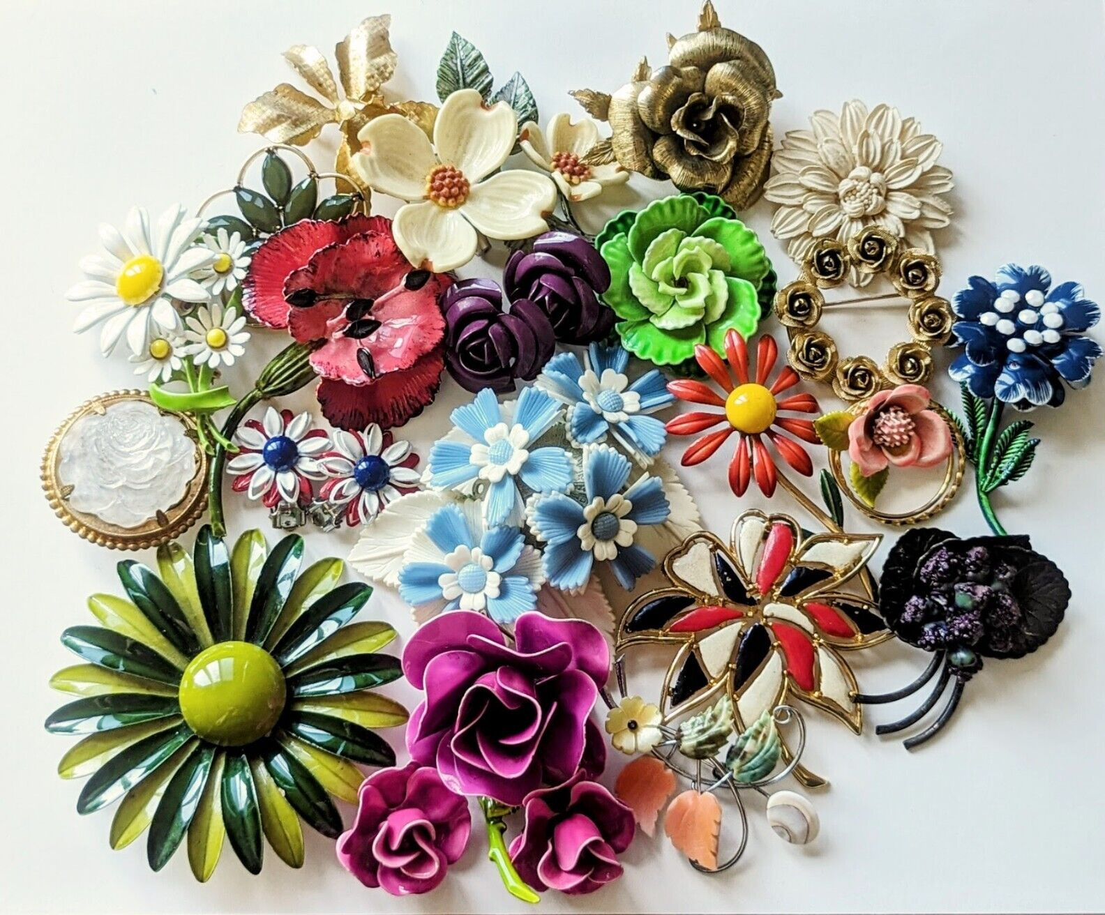 Vintage Flower Power Brooch Earrings Lot Enamel Plastic 22 Pieces