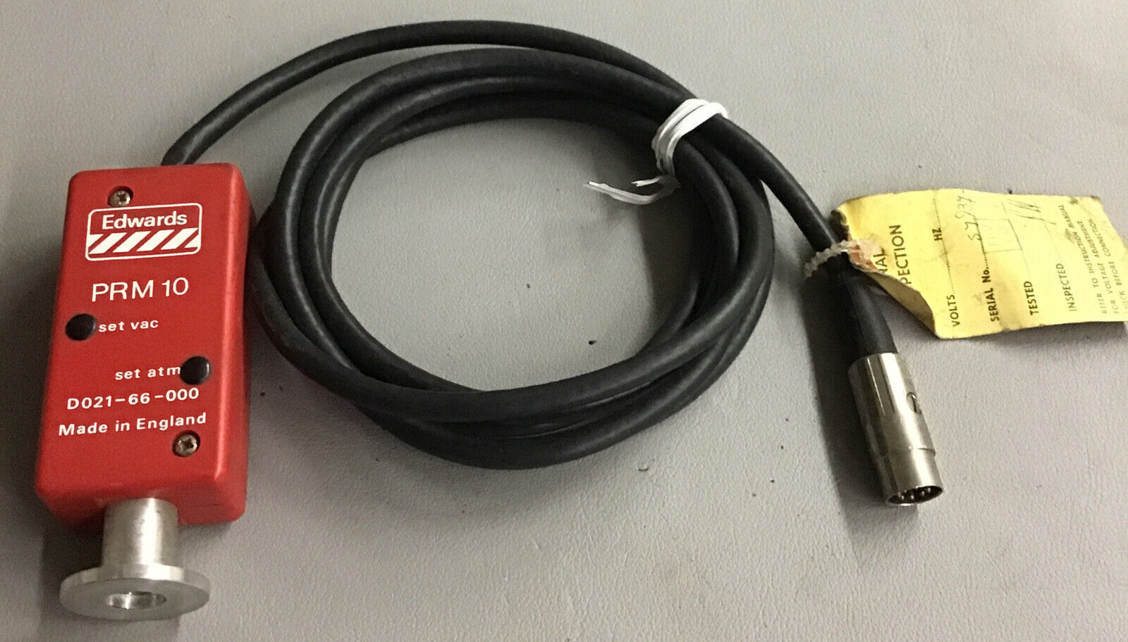 Edwards D021-66-000 PRM 10 Vacuum Gauge (b105)