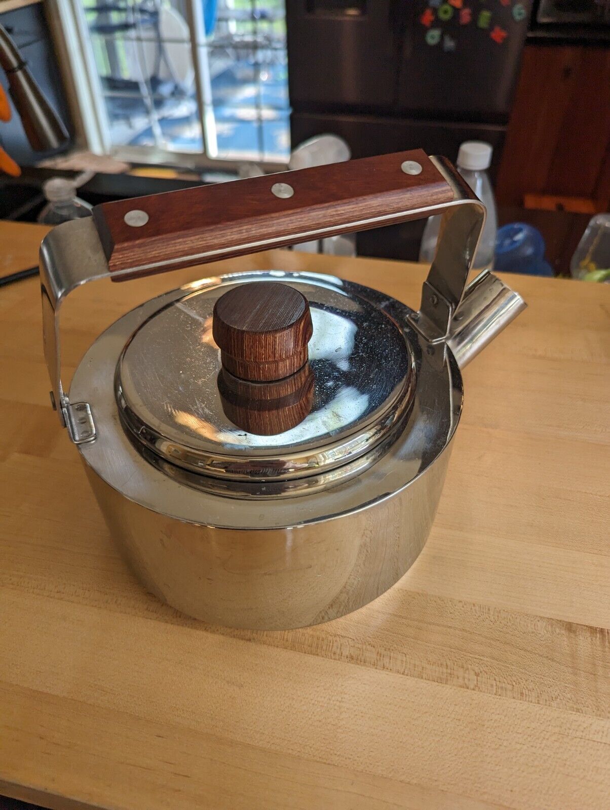 Vintage Mid Century Stainless Farberware 2.5 Quart Tea Kettle - Amazing Conditon