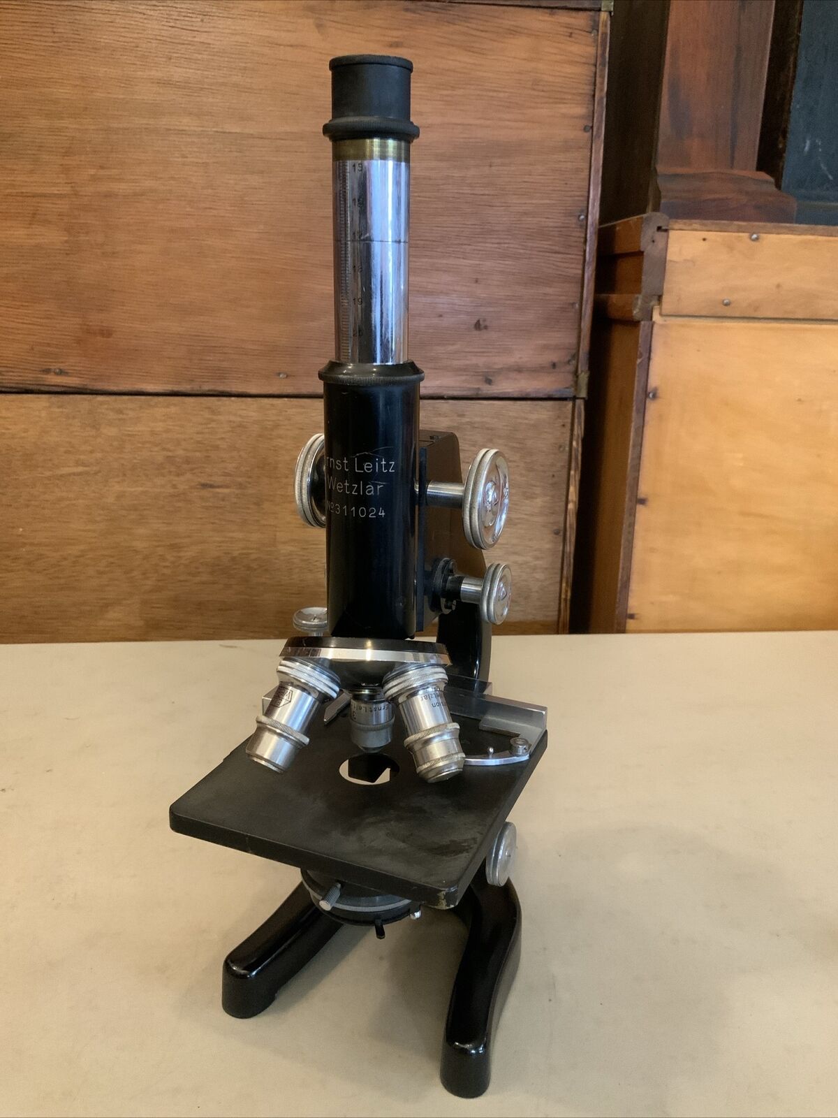Vintage Antique Ernst Leitz Wetzlar  3 Objective Lenses Microscope No. 311024