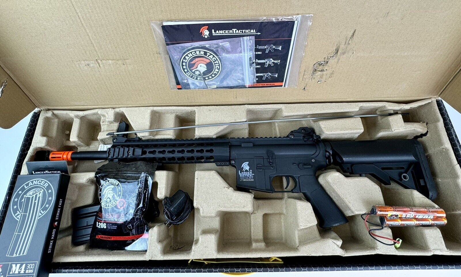 Lancer Tactical M4 Airsoft Rifle 10\