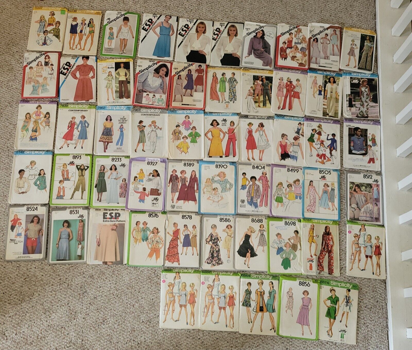 Lot of 100+ Uncut Vintage Simplicity Sewing Patterns 1970s 1980s