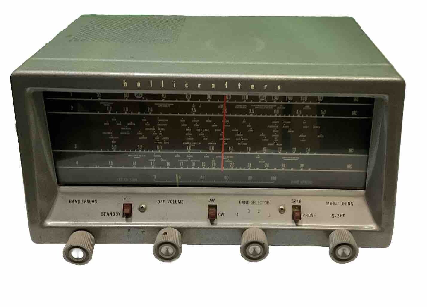 Vintage Hallicrafters S-38E HAM Shortwave Radio Receiver- 30 W,105-125 Volts
