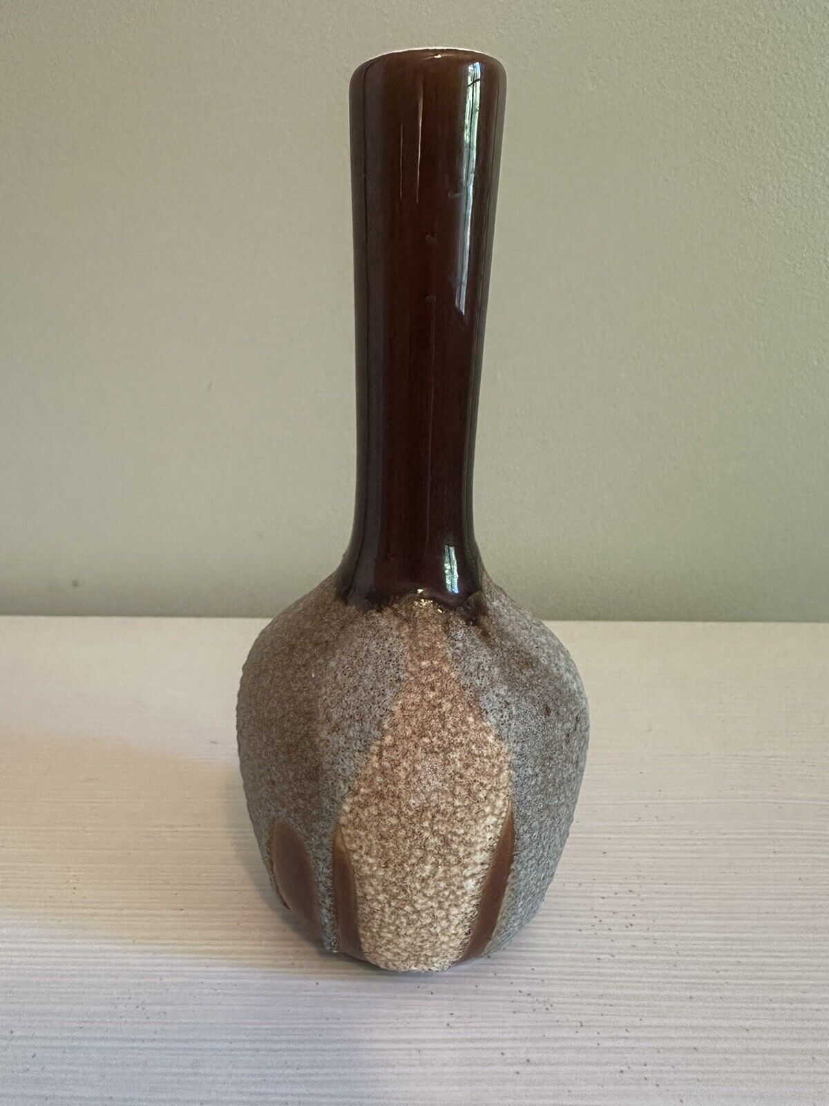 Vintage MCM Royal Haeger USA Pottery Vase Brown Textured Drip Glaze 10.5”