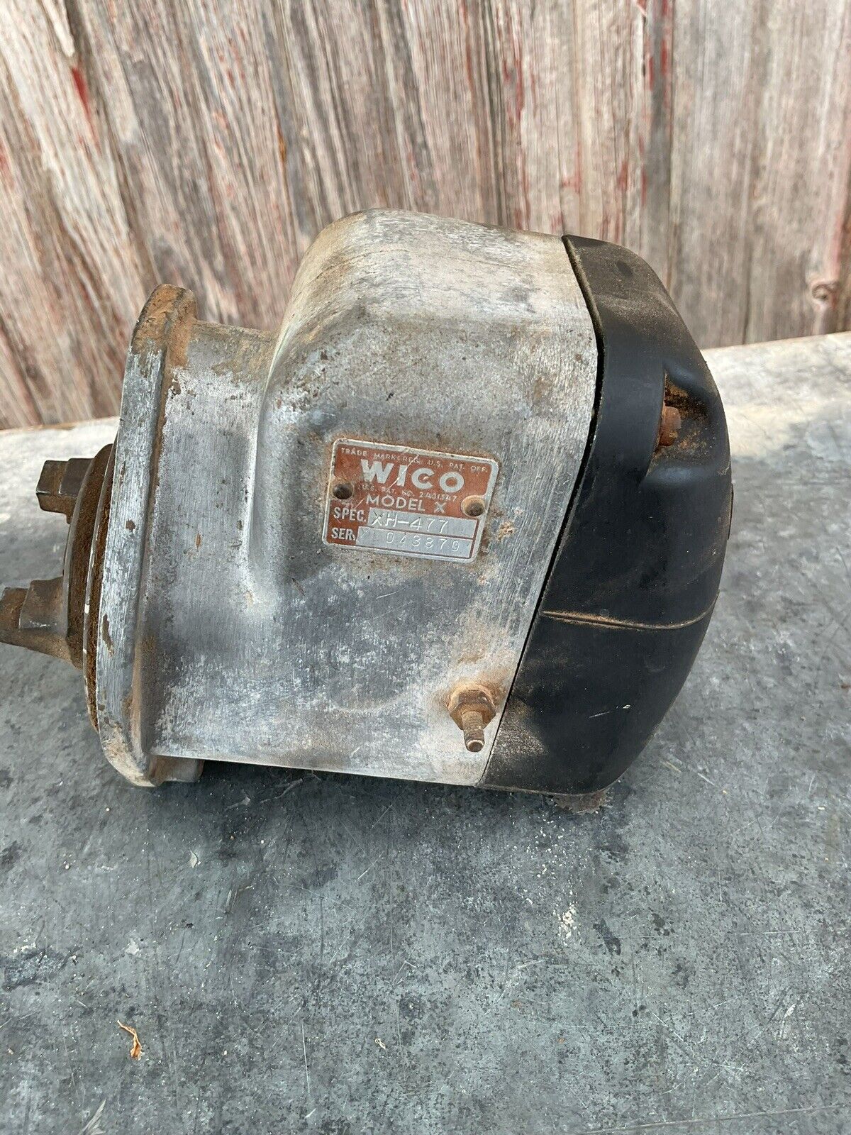 Vintage WICO MODEL X MAGNETO XH-477 - 2 CYLINDER