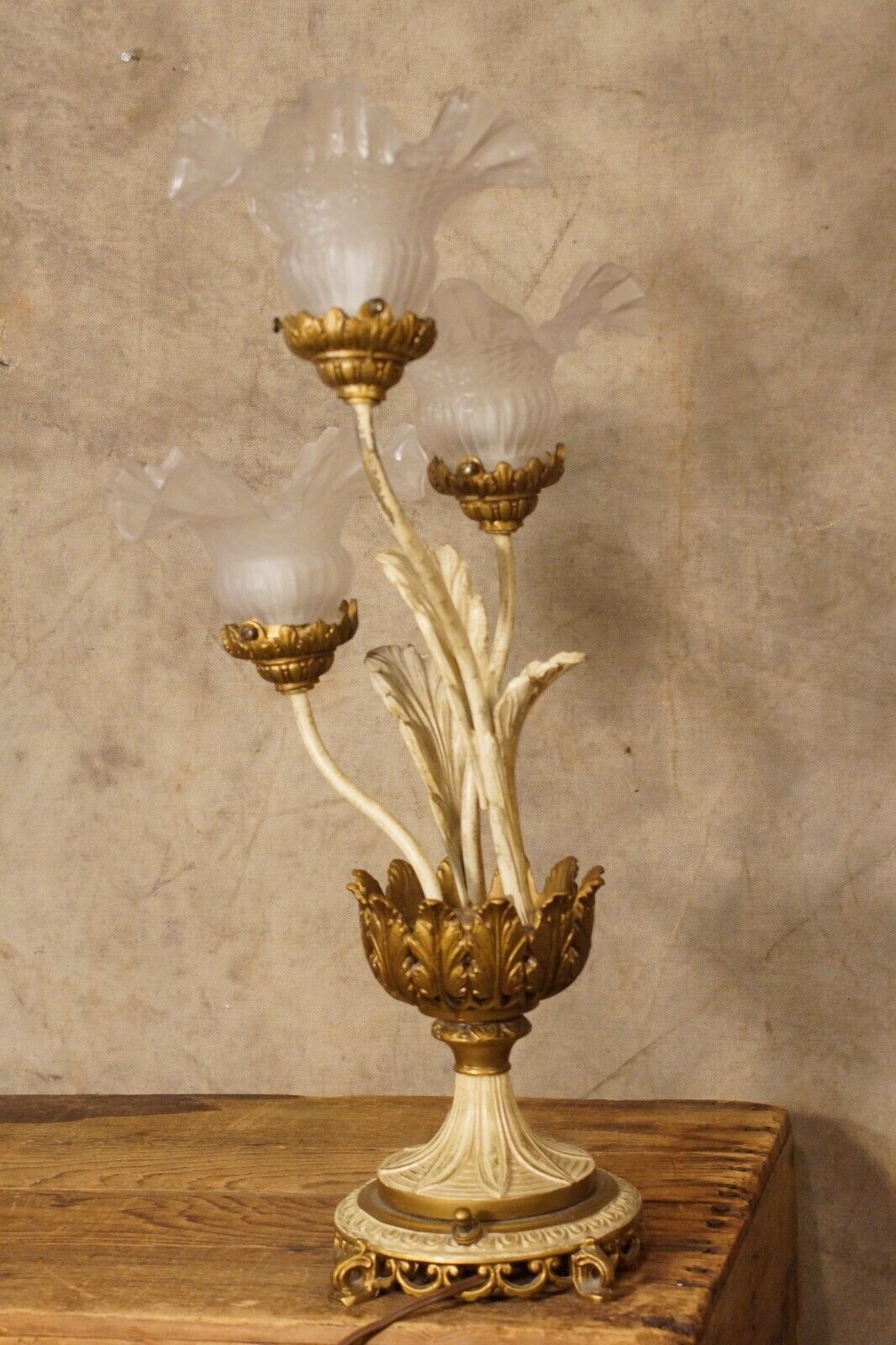 Antique Cast Iron Flower Floral Table Lamp Amazing Works