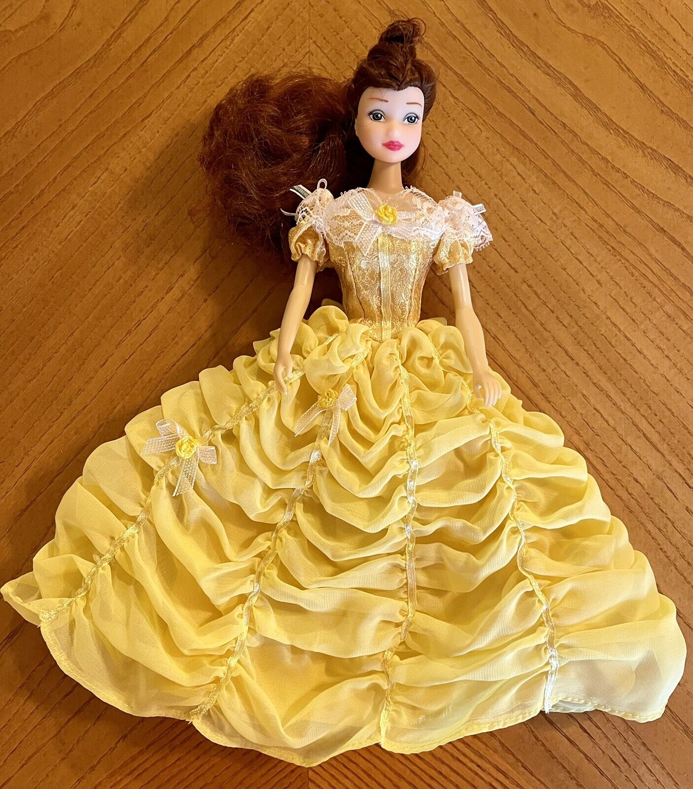 Japanese Beauty And The Beast Belle Theatre Collectible Doll - VERY RARE TZ