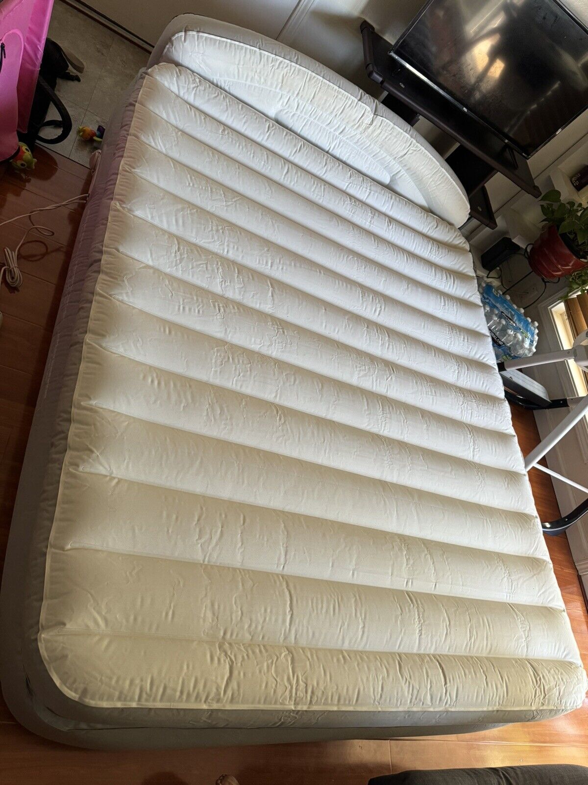 Aerobed inflatable bed queen mattress travel great condition USED
