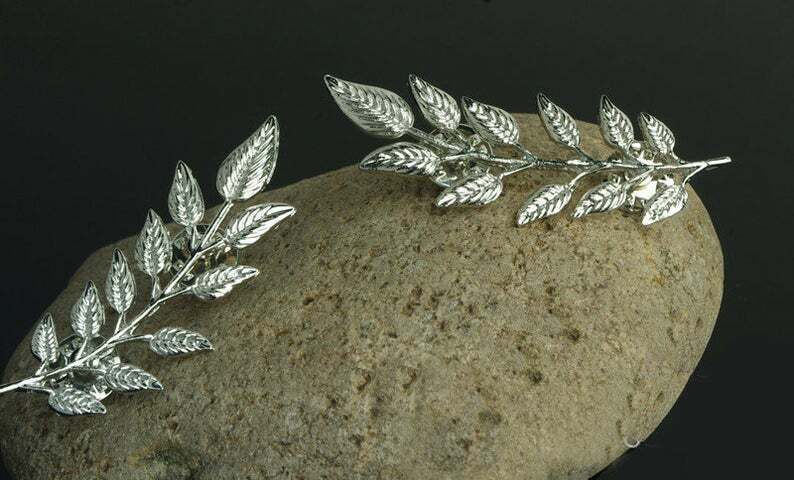 Large Stunning Leaf Design 925 High Polish Silver Roman Gothic Unisex Collar Tip