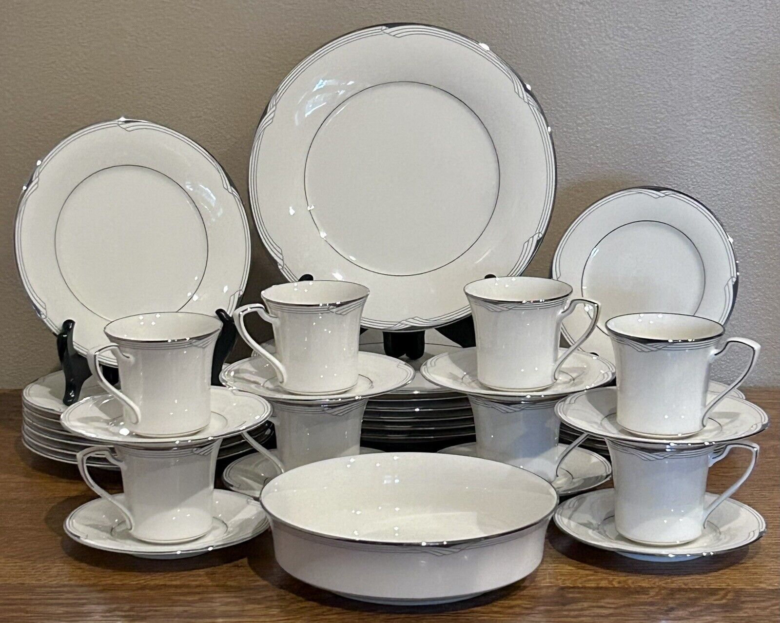 Noritake Sterling Cove Dinner Set 7 Place Settings + Serving Bowl 38 Pieces EUC