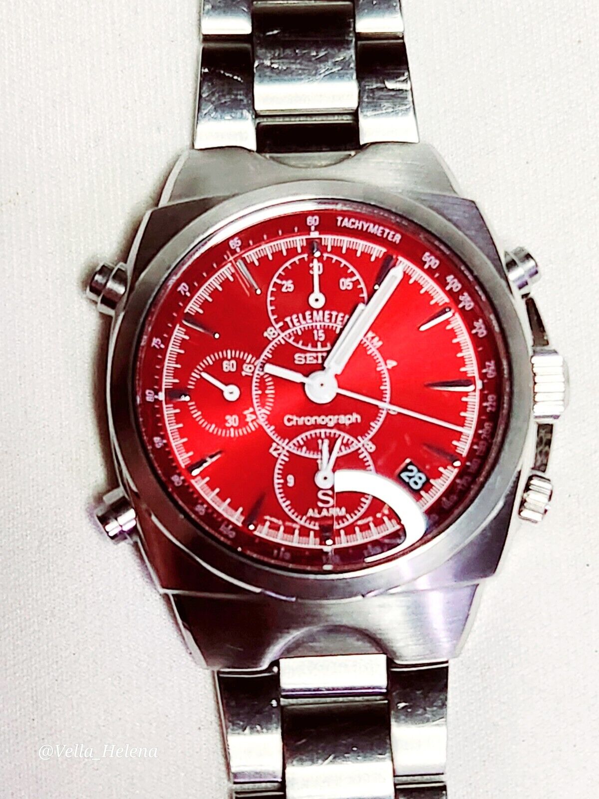 Vintage & Authentic Red Dialed SEIKO Chronograph Telemeter Watch