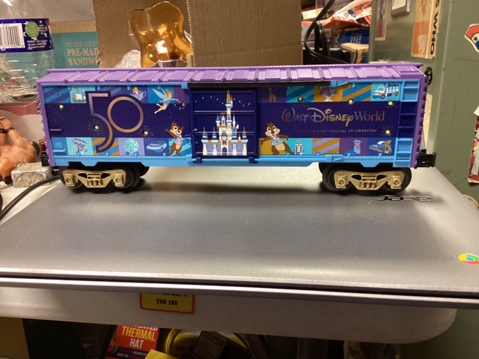 Lionel #23172  Mickey Disney World 50th Box Car Train Car O Gauge LVC Lighted