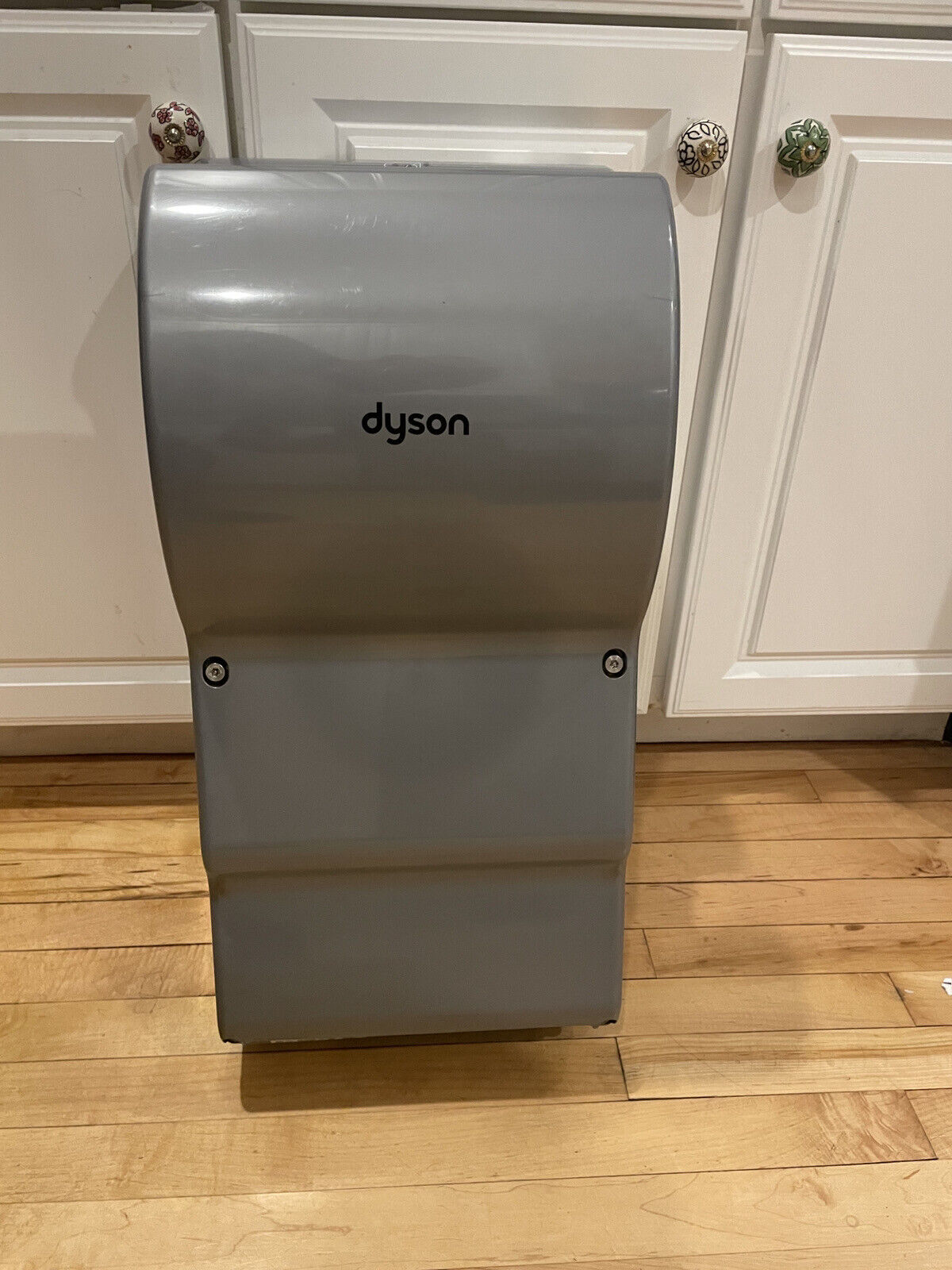 Dyson Airblade 120V DB Hand Dryer-Gray. Mint Condition. With Wall Mount Bracket