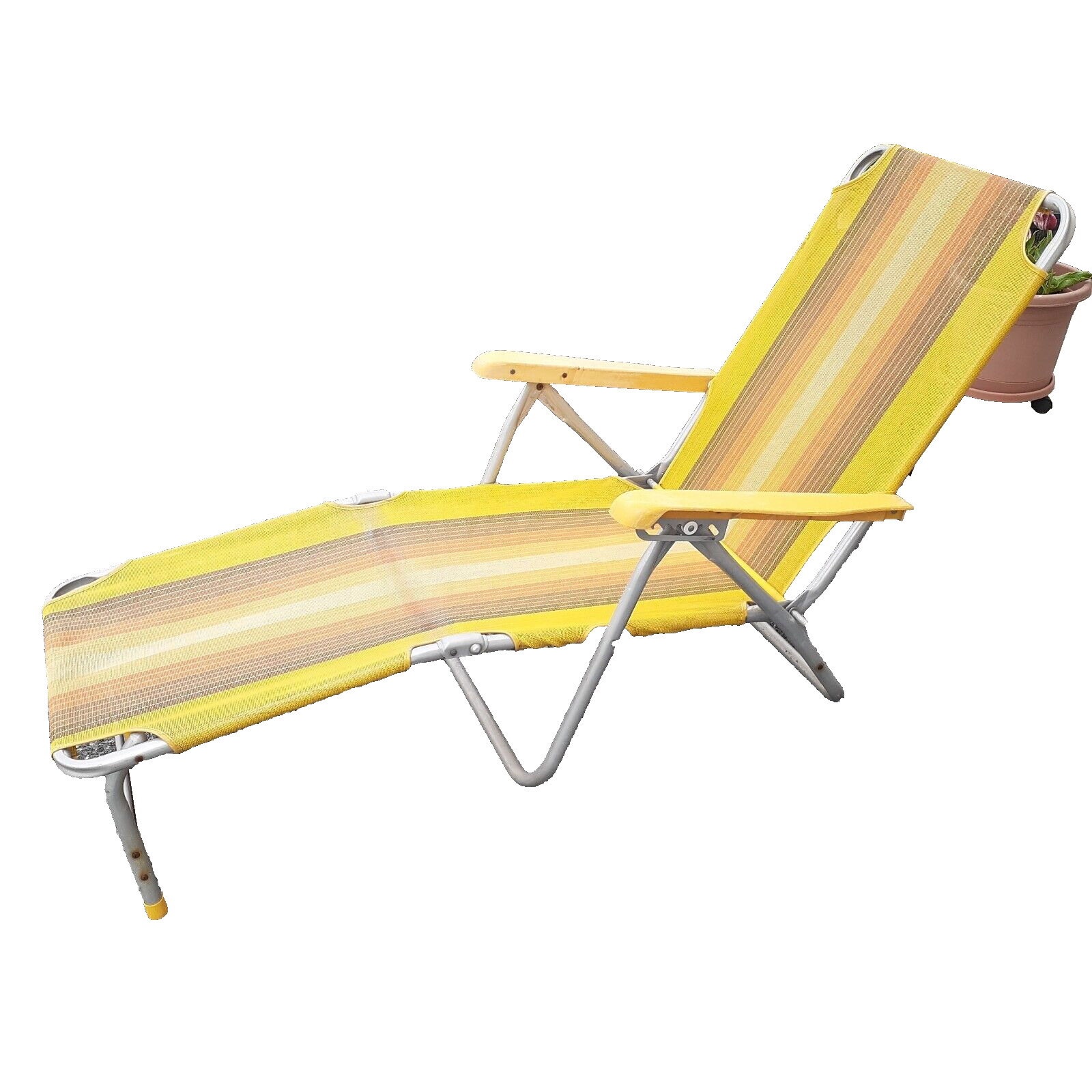 Vintage Folding Fabric Chaise Lounge Chair Aluminum Frame Yellow Orange Stripes