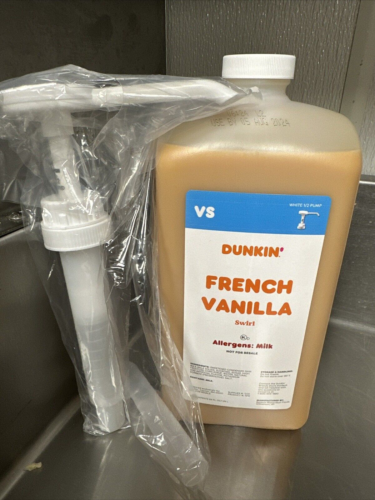 Dunkin Donuts Original  French Vanilla Swirl 64oz Bottle With Pump