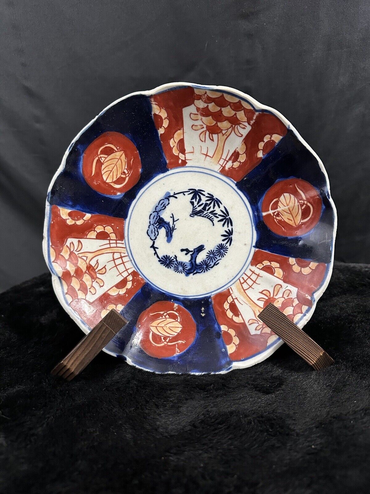 Japanese Japan Imari Porcelain Plate Fungi & Foliates Decor ca. 19th c. 8”D