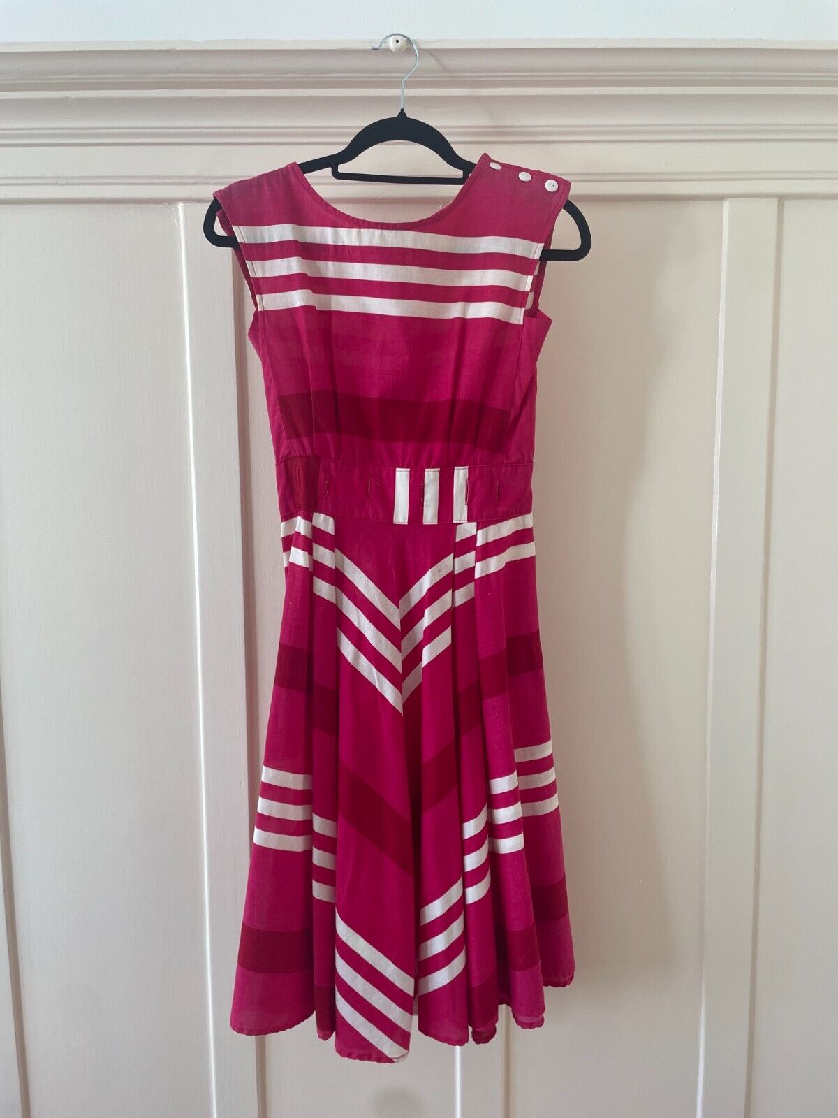 🌺 70s A-Line True Vintage Pink & White Striped Dress SIZE 5 Button Detail 🌺