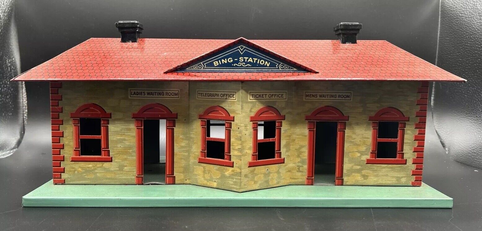 BING OF GERMANY TIN TOY Large TRAIN STATION BUILDING FOR PRE WAR TRAIN SET