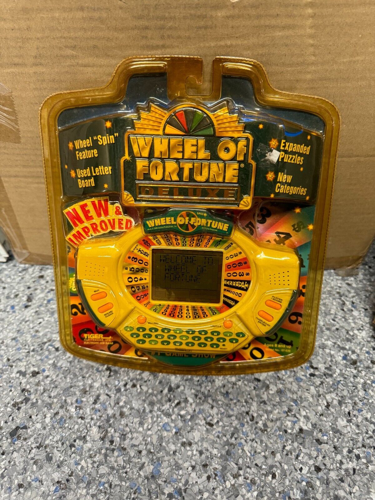 Tiger 1999 Wheel of Fortune Deluxe Electronic Handheld Game - New