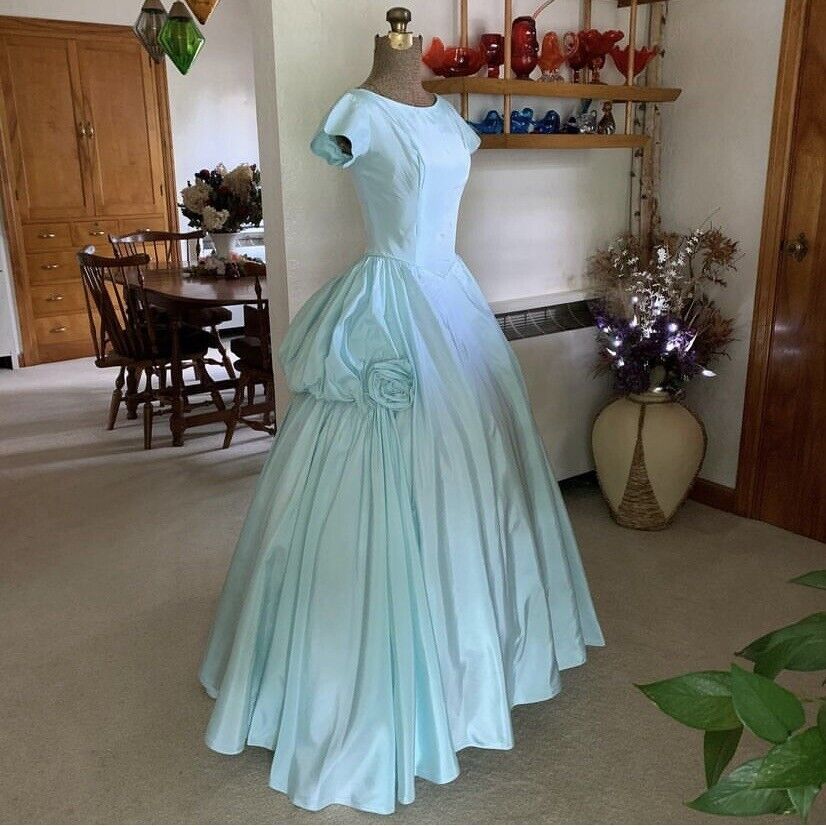 Vintage Taffeta Cinderella Evening Ball Gown Ice Blue Color 1950\'s Extra Small 