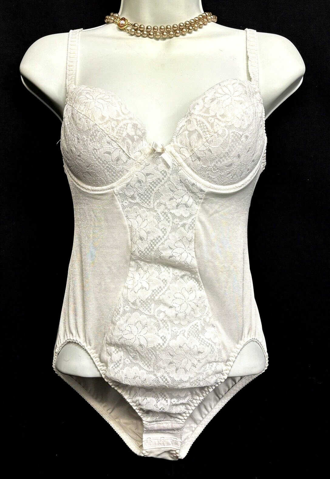 VTG 70s OLGA White Bodysuit Shapewear Teddy Lingerie  Panty Lace Bridal 36B NOS