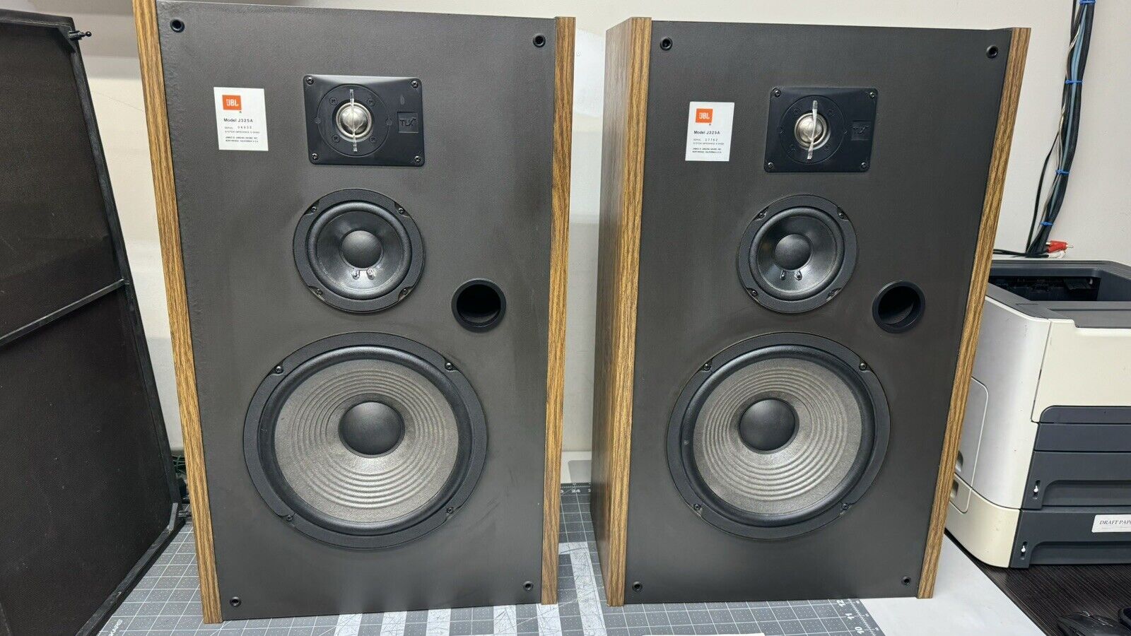 JBL J325A 3 Way LoudSpeaker Speaker Set Excellent Vintage Sound W/Manuals PICS🔥
