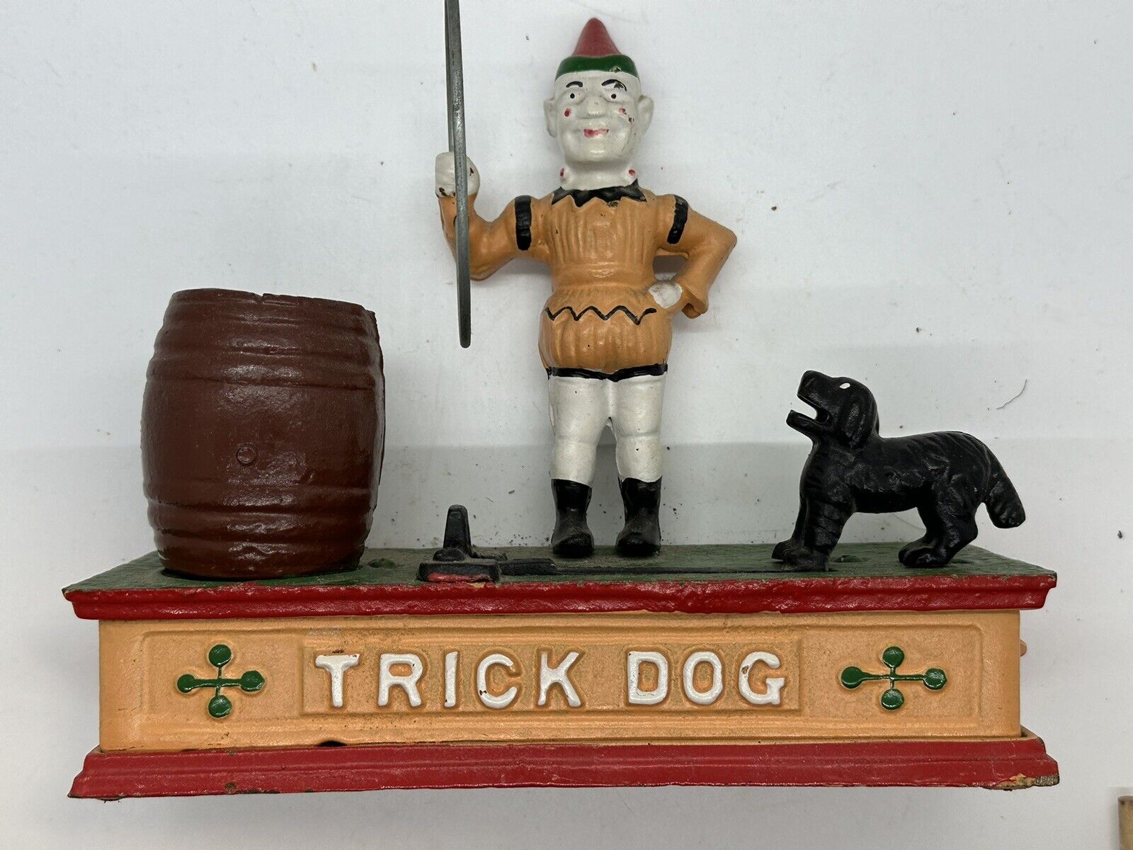 Vintage Cast Iron Trick Dog Coin Bank Jumping Through Hoop Works 