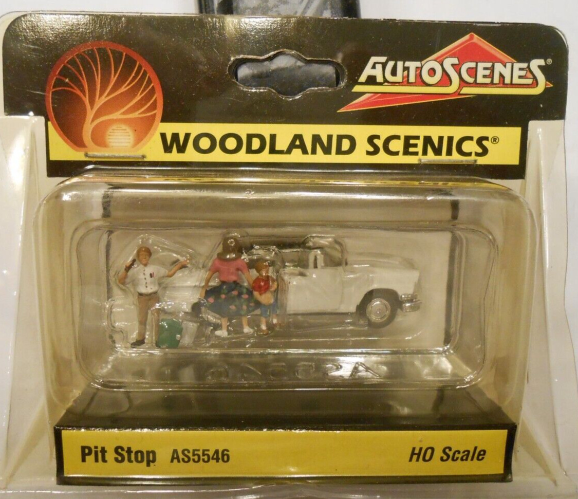 Woodland Scenics AS5546 HO AutoScenes Pit Stop