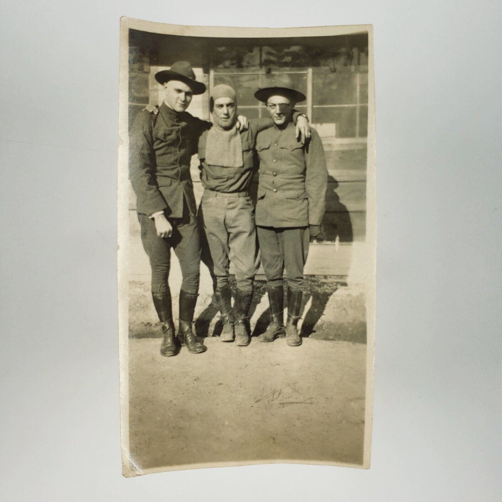 France WW1 Soldiers Embracing Photo c1918 Eye Patch Uniformed Men Base A3716