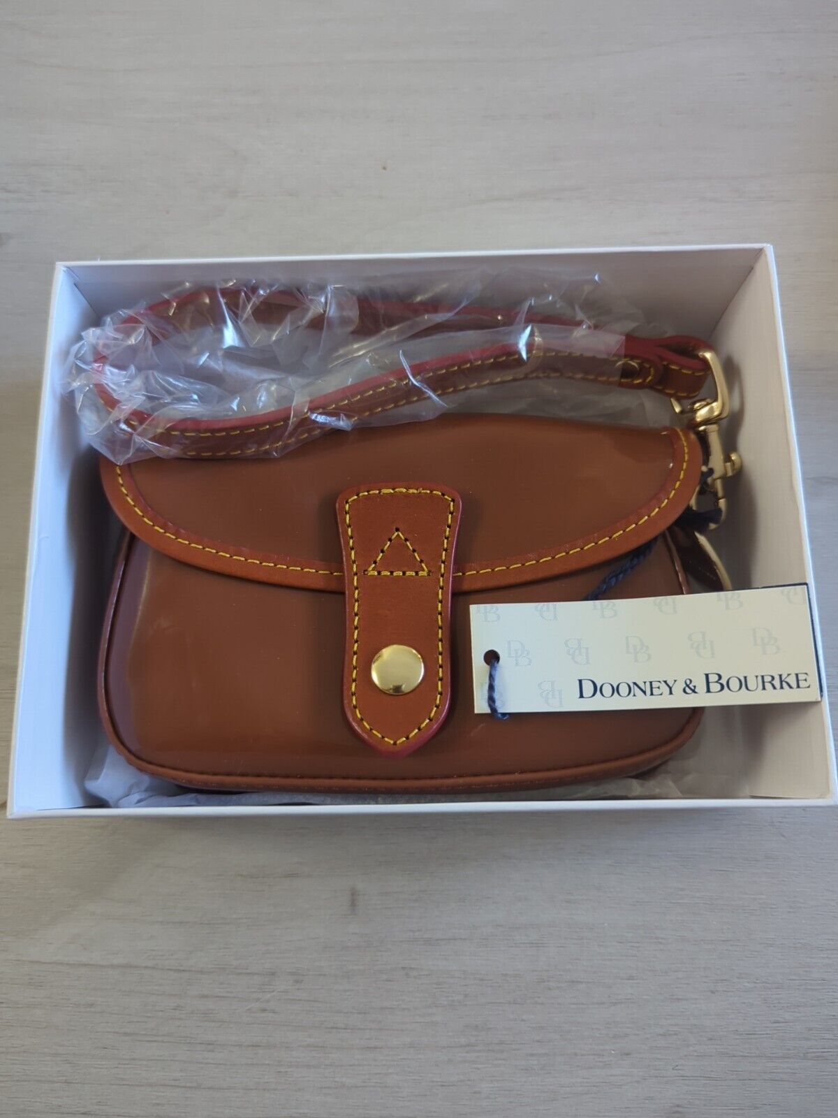 Dooney And Bourke Small Wristlet Tan With Leather Trim New W/ Tags