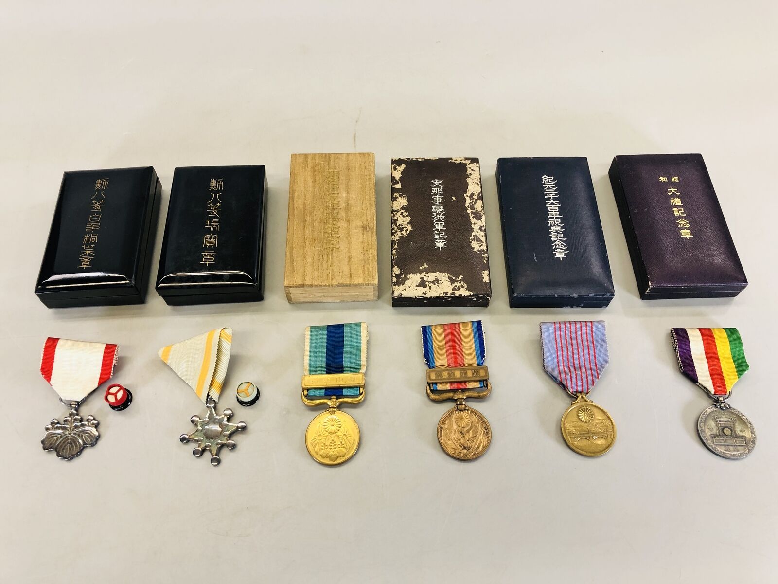 Y5654 Imperial Japan Army Medal decoration order set of 6 box Japan WW2 vintage