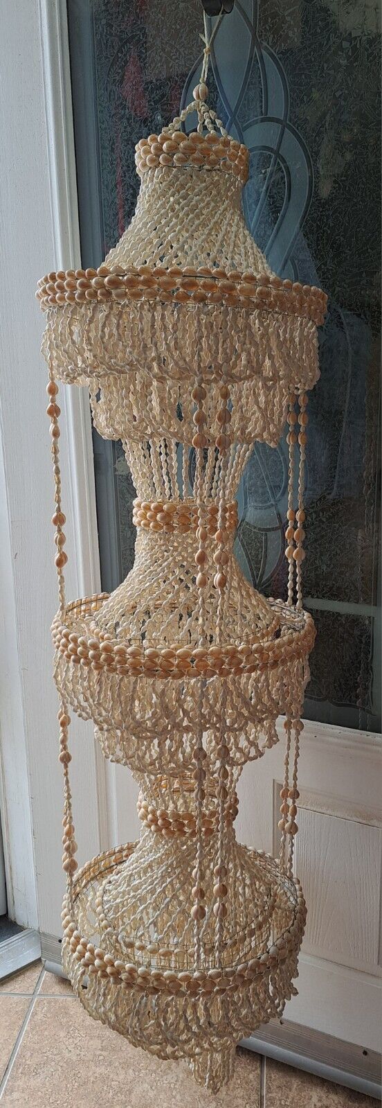 VTG 70\'S  BEAUTIFUL LG HAND-CRAFTED 3-TIER SEASHELL MACRAME CHANDELIER 52” X 14\