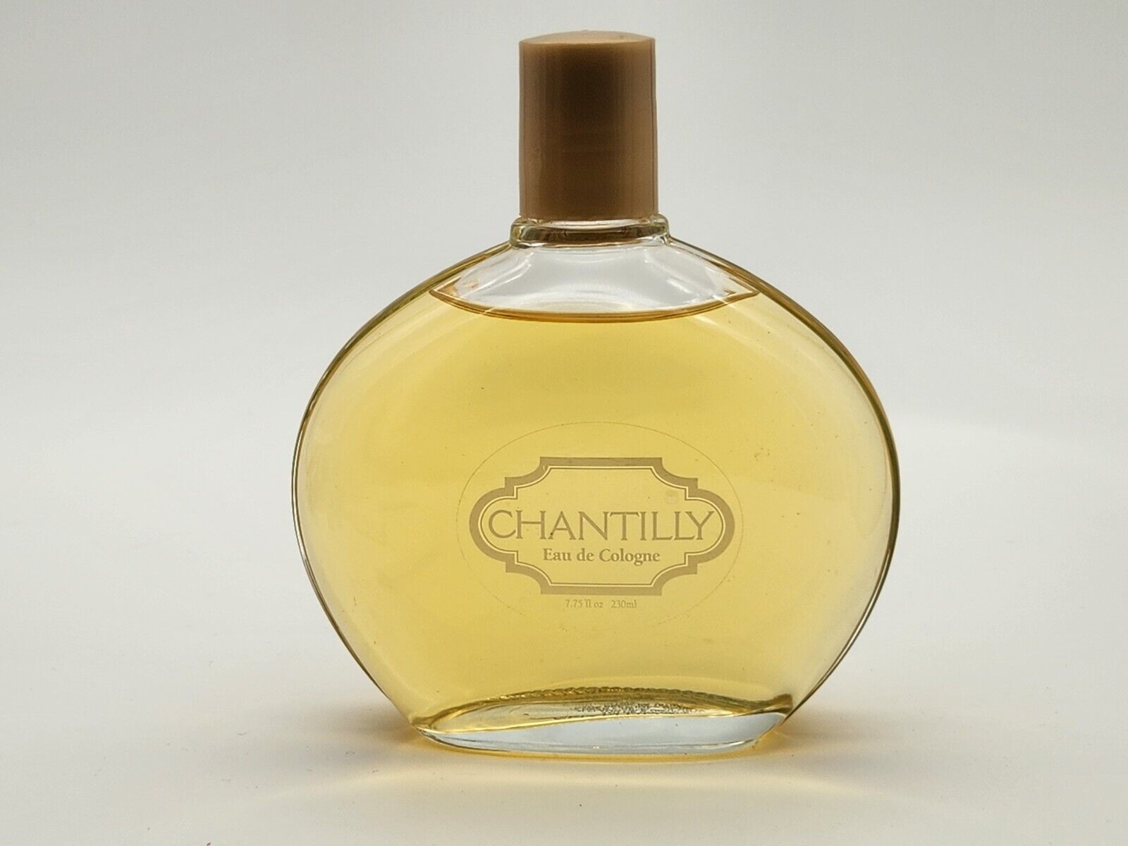 Vintage Chantilly by Dana for Women 7.75 oz /230ml Eau De Cologne Splash