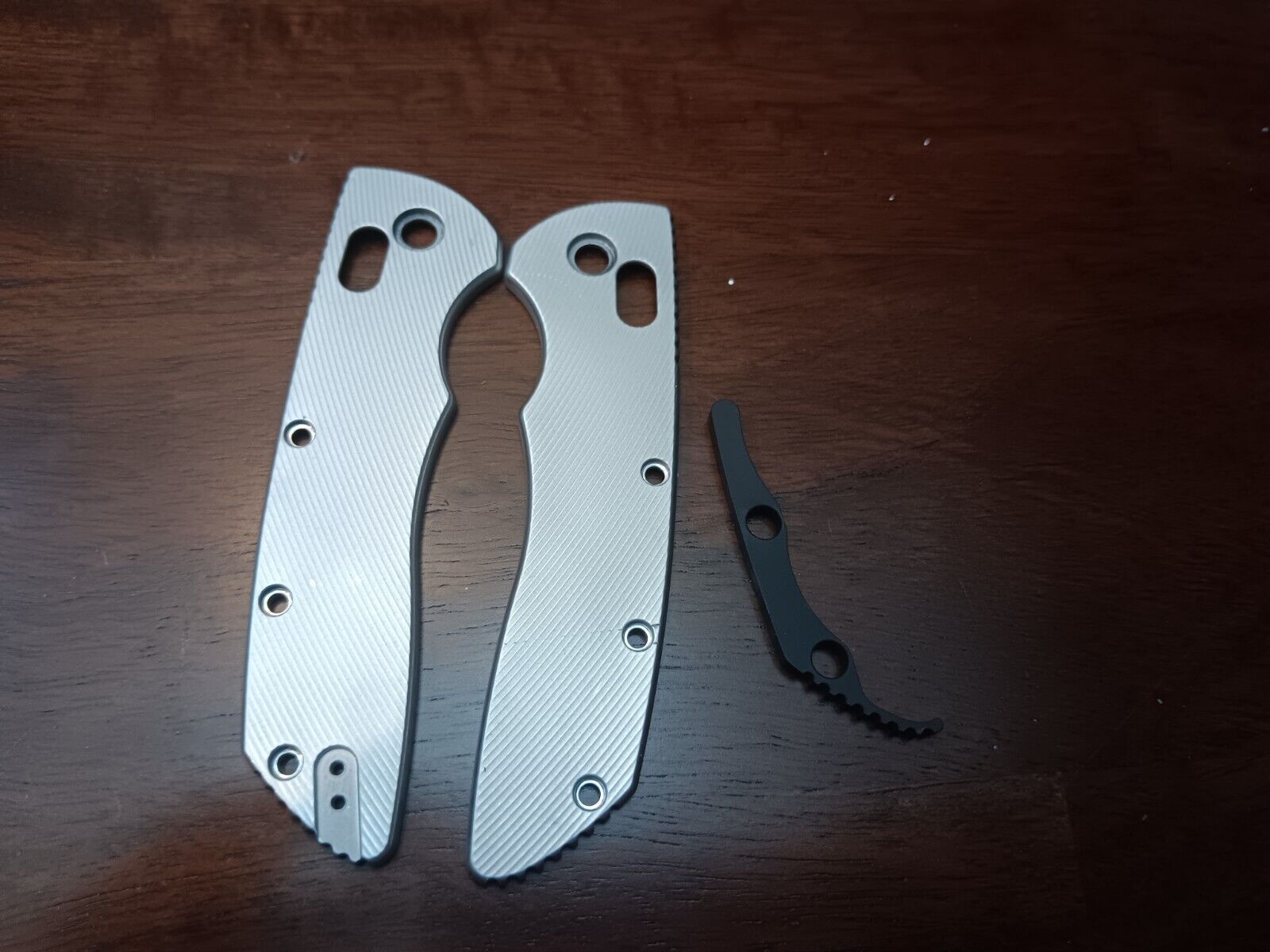 Hogue Deka Goat MM1 Aluminum Scales and with back spacer