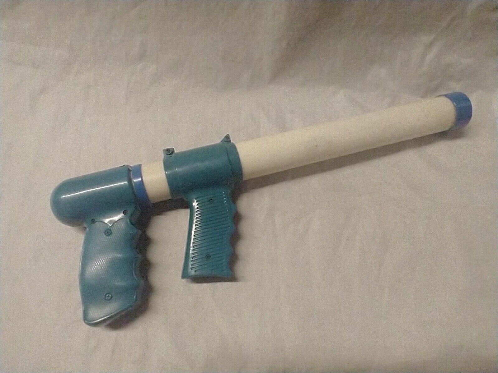 Vintage 1986 Larami Blue (Teal?) Water Cannon Squirt Gun Predates Super Soaker