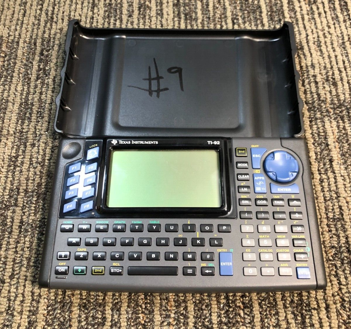 TEXAS INSTRUMENTS TI-92 GRAPHING CALCULATOR