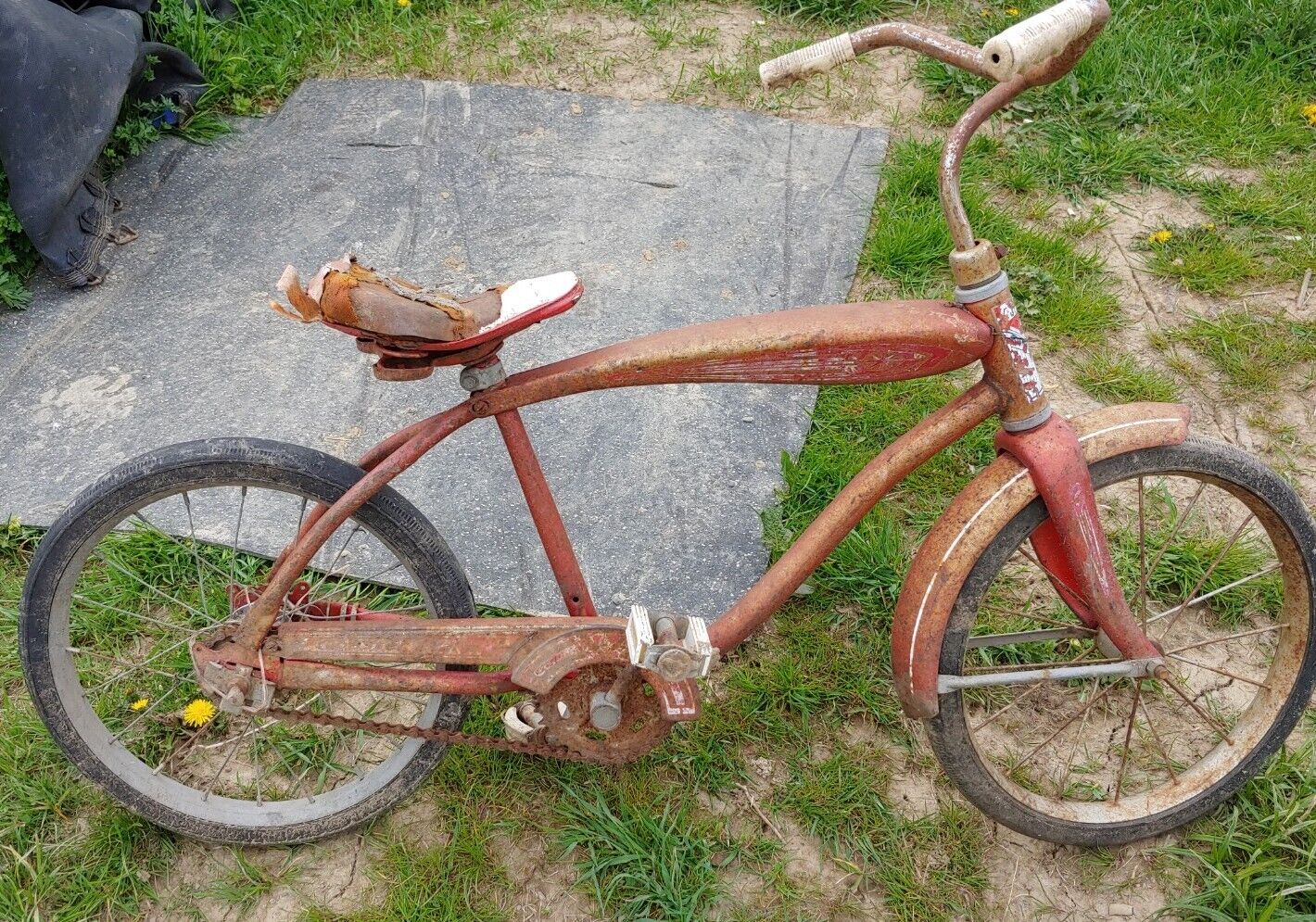 Vintage 1960s AMF Roadmaster Junior Bike with Tank - Made in USA